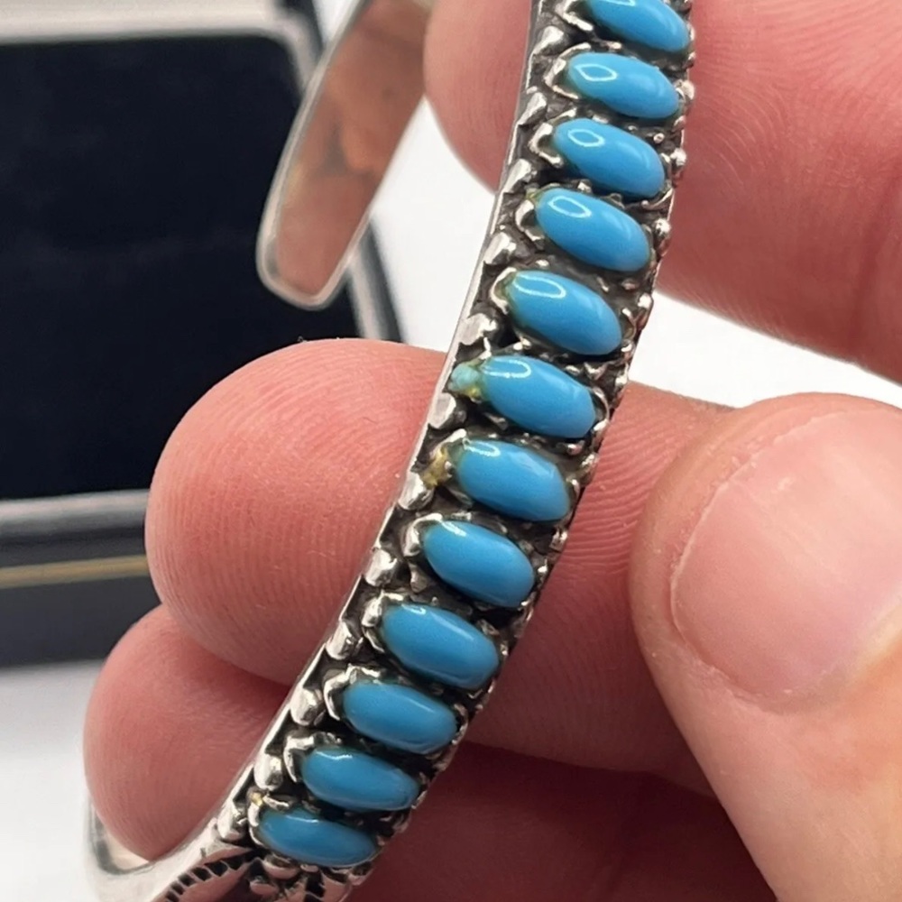 ✨HP✨ RARE ZUNI TURQUOISE SILVER CUFF